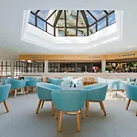 Exagon Park 4*