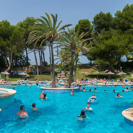 Exagon Park 4*