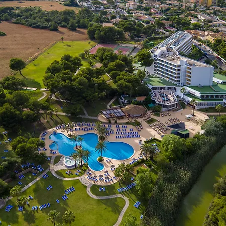 מלון Exagon Park 4*