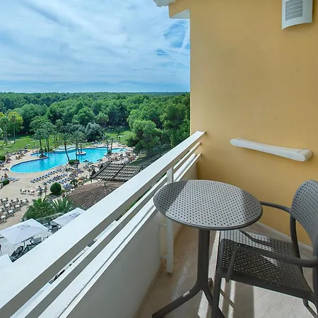 Exagon Park 4*